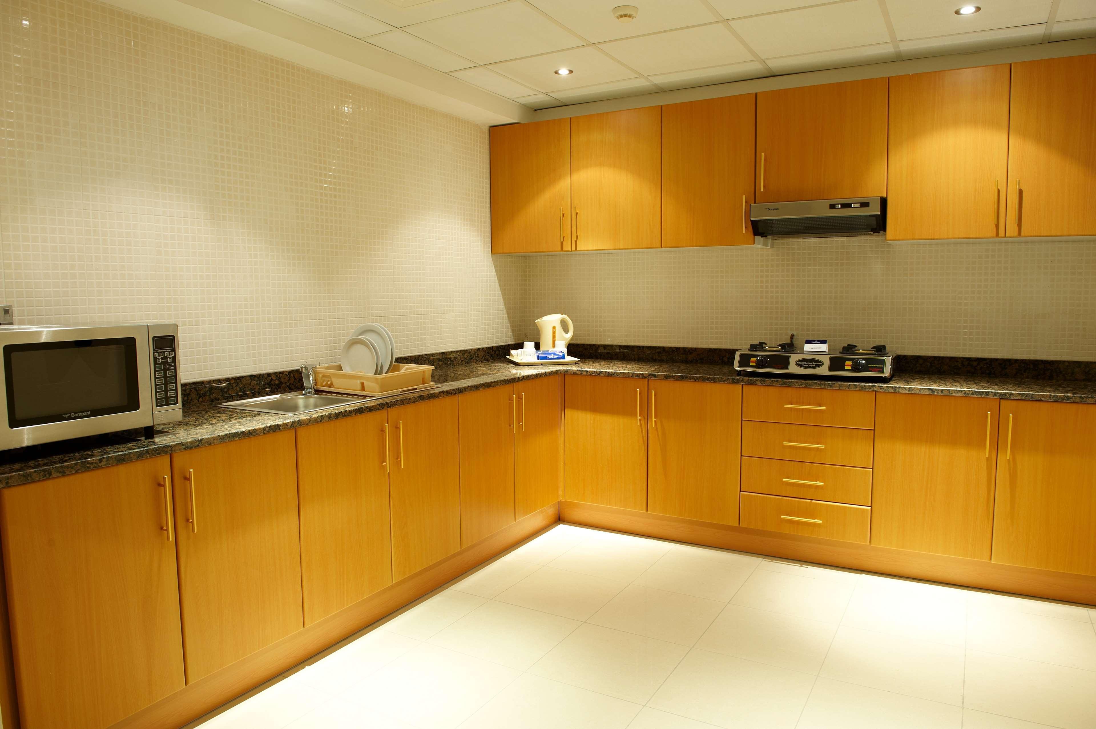 Aparthotel Golden Tulip Charjah Extérieur photo