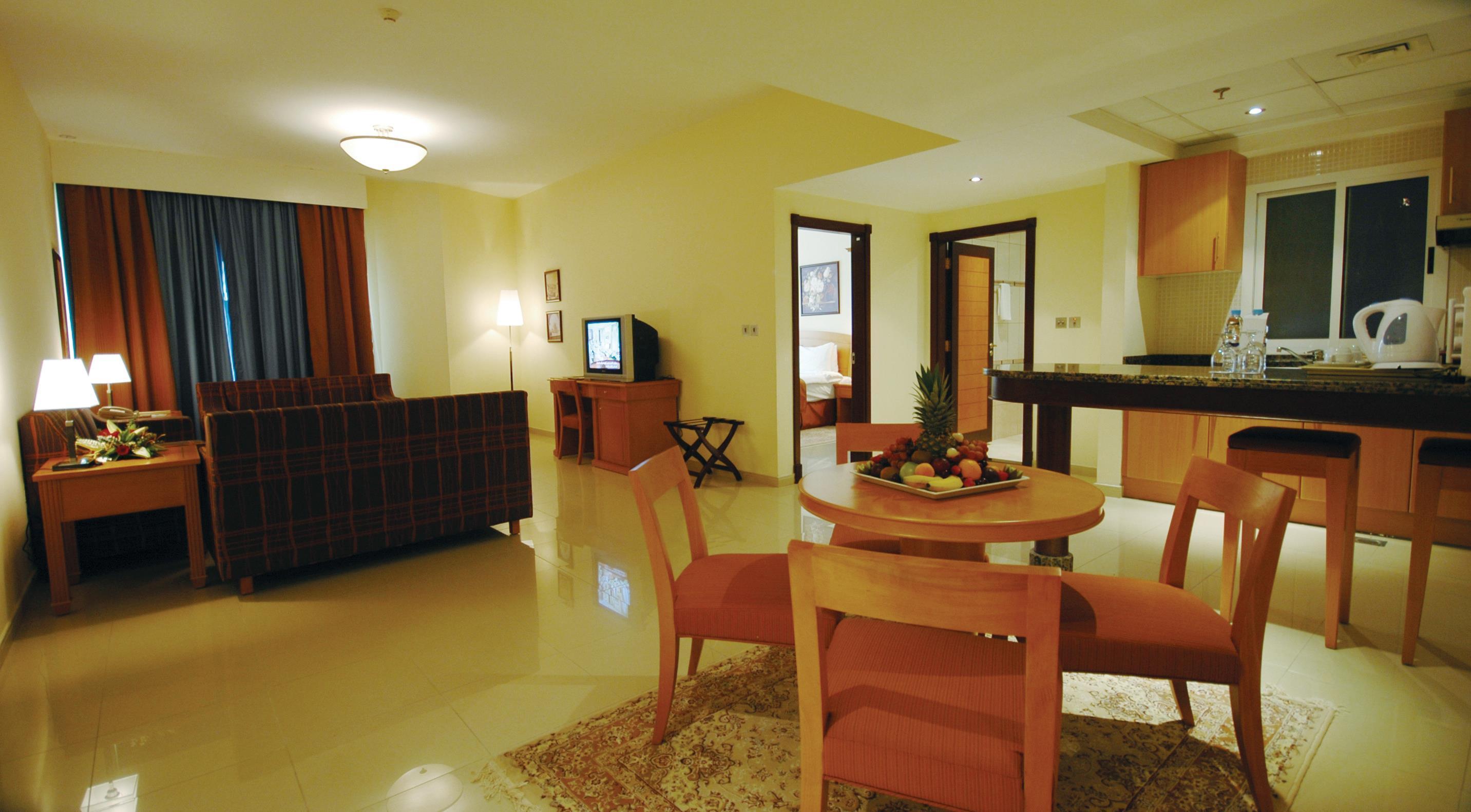 Aparthotel Golden Tulip Charjah Extérieur photo