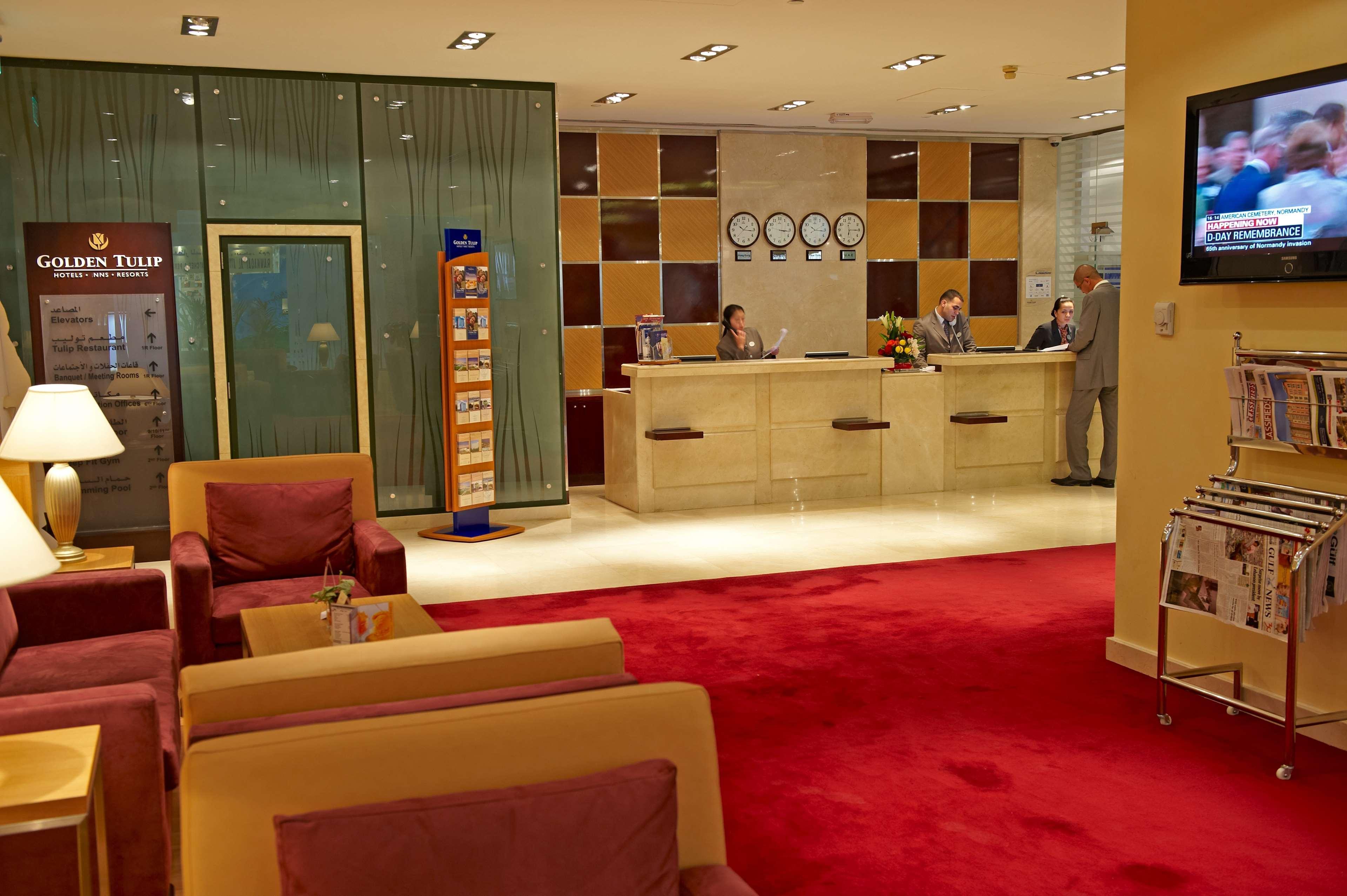 Aparthotel Golden Tulip Charjah Extérieur photo